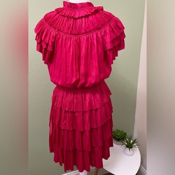 NEW ULLA JOHNSON Vesna Dress Color Orchid Size 10 Tiered Flowy Soft Beautiful - Picture 8 of 14